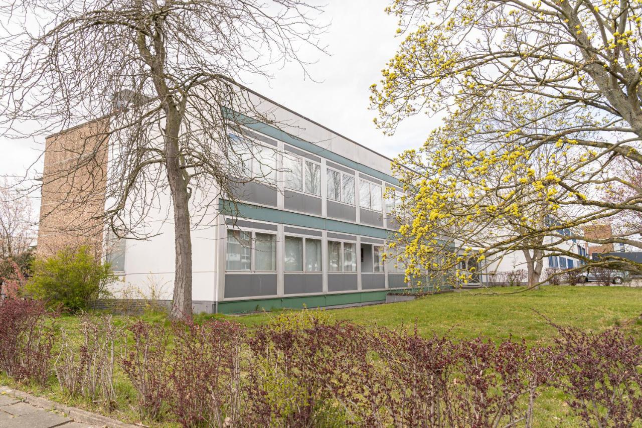 Hostel Messe Laatzen Exterior foto